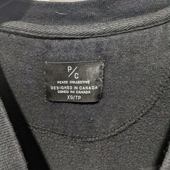 PEACE Collective | Home is Canada Crewneck - Picture 3 of 9